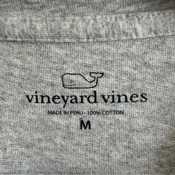 Vineyard Vines Hilton Head Gray Tee, Size M - Picture 5 of 5